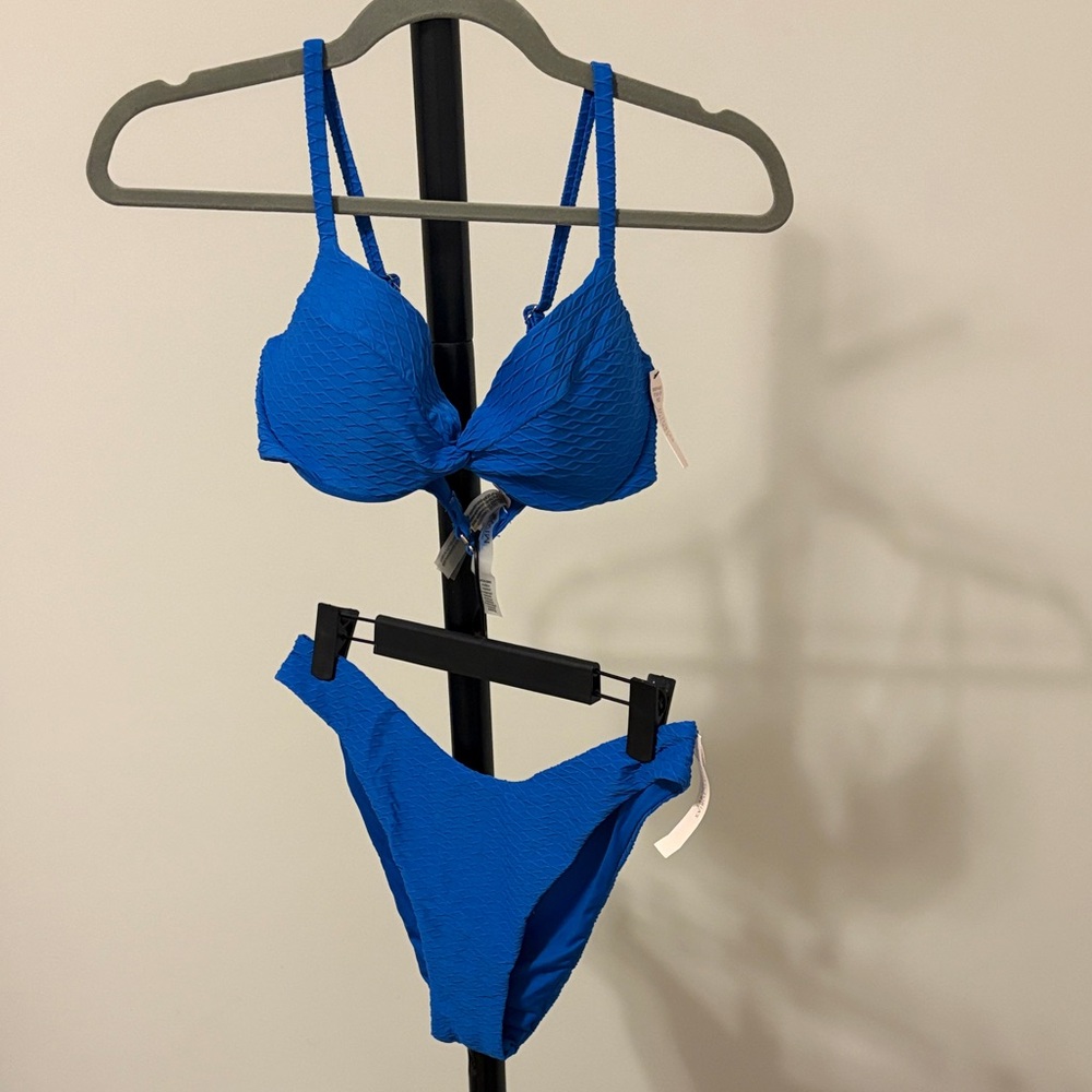 Victoria’s Secret Essential Bikini